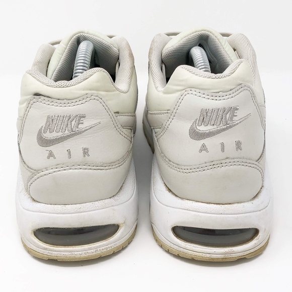 air max command light bone
